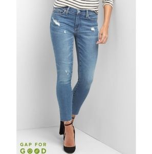 GAP True Skinny Ankle jeans 25r